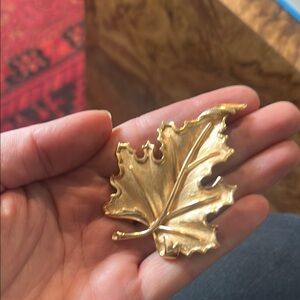Vintage Crown Trifari Gold Leaf Brooch
